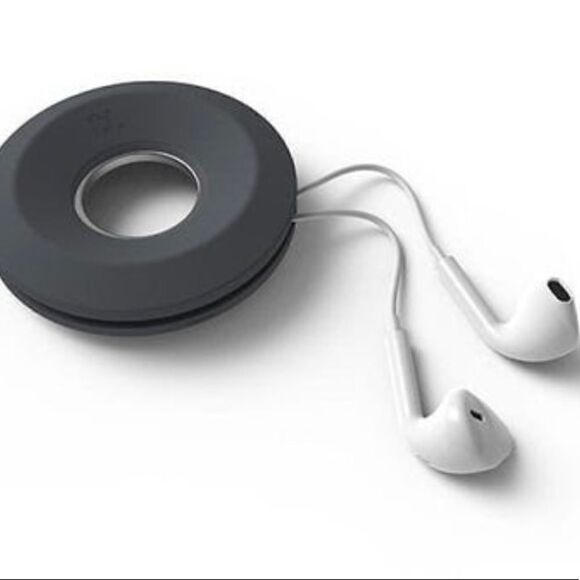 Blue Lounge Magnetic Cord Cable yo-yo Storage - Picture 2 of 6